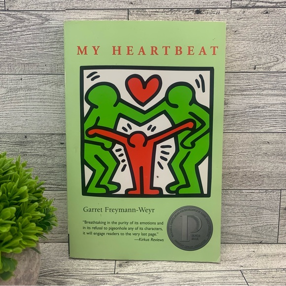 My Heartbeat book by Garret Freymann-Weyr - Picture 1 of 3